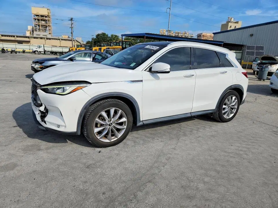 3PCAJ5M15KF137621 — 2019 Infiniti QX50, Передняя часть (Front End), фото до ремонта