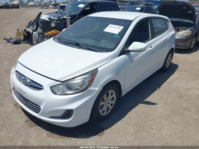 2014 Hyundai ACCENT GS VIN KMHCT5AE0EU176652 фото 2