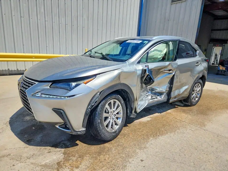 JTJYARBZ5J2114692 — 2018 Lexus NX 300, Боковая часть (Side), фото до ремонта