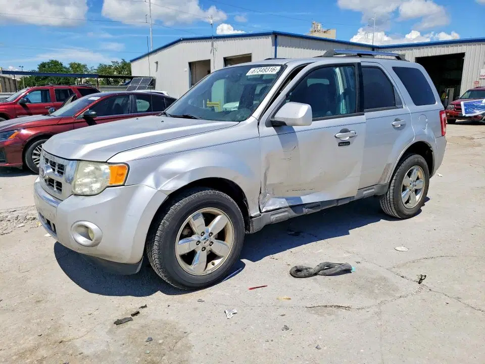 1FMCU0EG1BKA04312 — 2011 Ford Escape, Боковая часть (Side), фото до ремонта