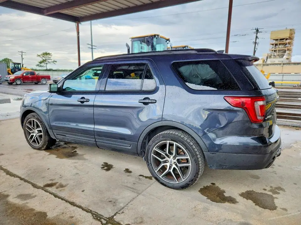 2017 FORD EXPLORER VIN 1FM5K8GT7HGD73095 фото 2