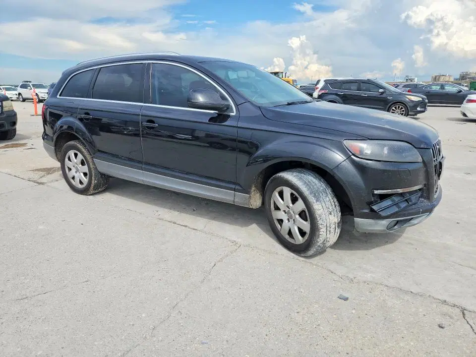 2010 AUDI Q7 VIN WA1CYAFE7AD001357 фото 4