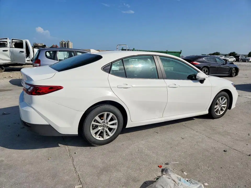 2026 TOYOTA CAMRY VIN 4T1DAACK3TU662486 фото 3
