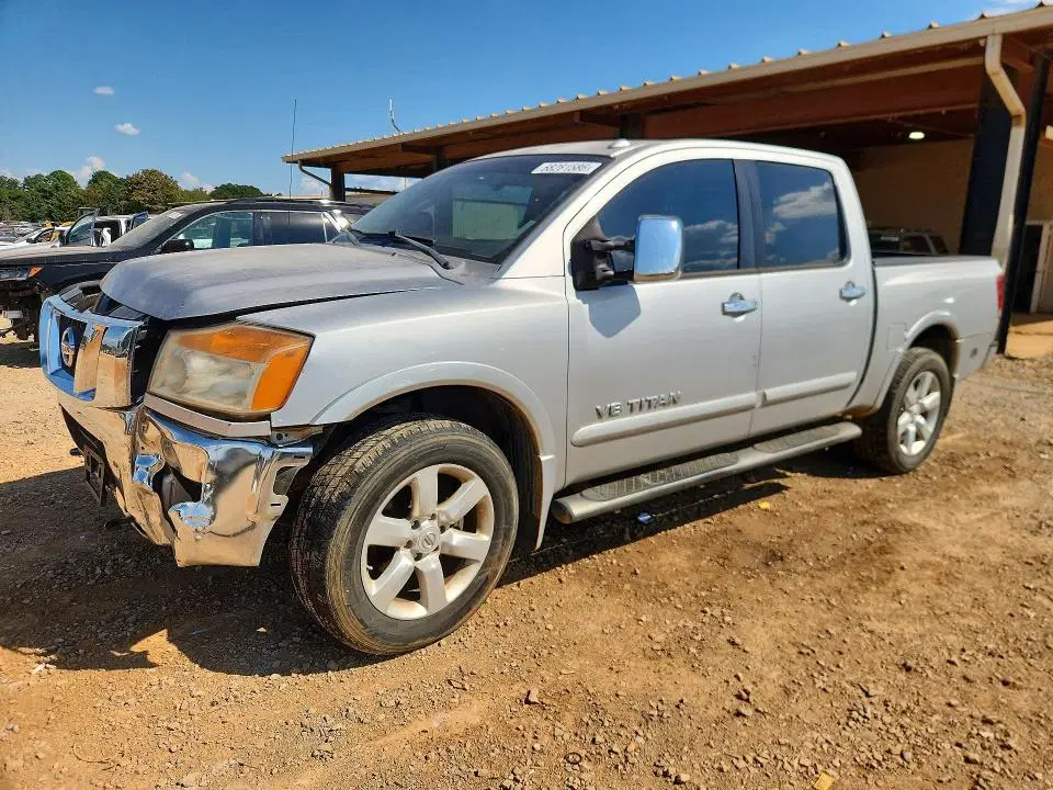 1N6BA07C08N359401 — 2008 Nissan Titan, Передняя часть (Front End), фото до ремонта