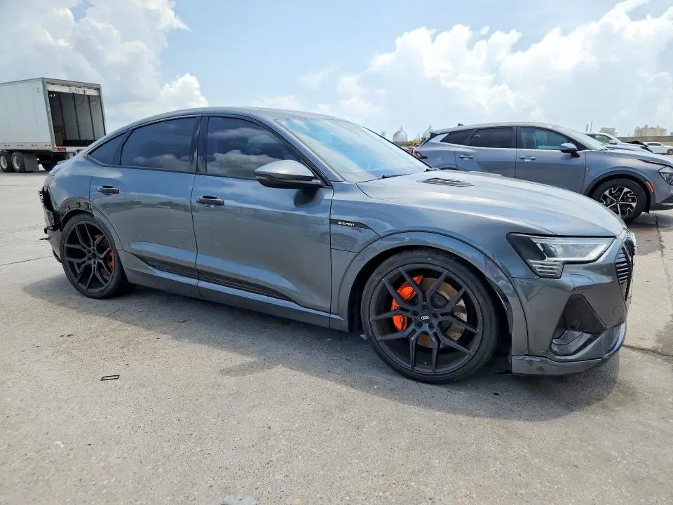 2021 AUDI E-TRON VIN WA11AAGE7MB010103 фото 4