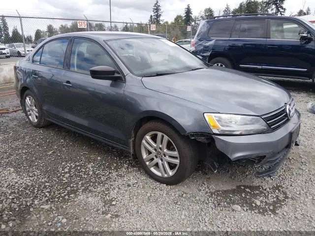 3VWLA7AJ4FM211649 — 2015 Volkswagen Jetta 2.0L Tdi S, Передняя часть (Front End), фото до ремонта