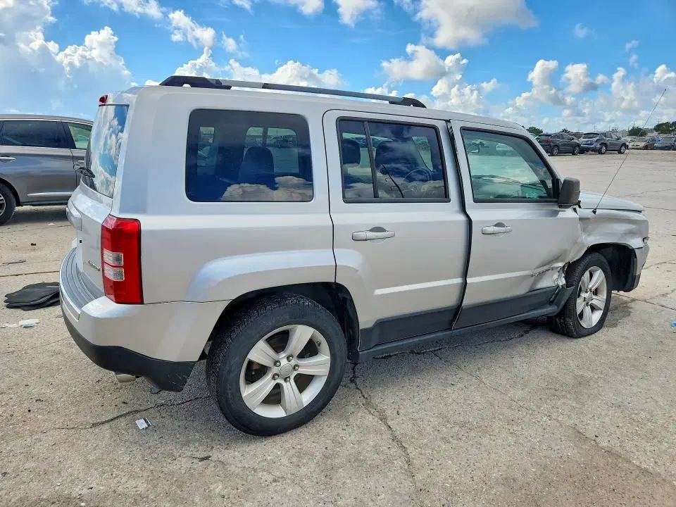 2012 JEEP PATRIOT VIN 1C4NJPCB1CD622094 фото 3