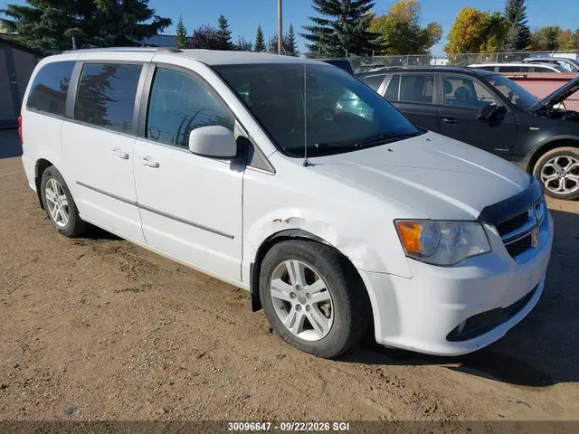 2C4RDGDG1GR223630 — 2016 Dodge Grand Caravan Crew, Передняя часть справа (Right Front), фото до ремонта