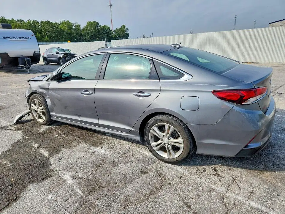 2018 HYUNDAI SONATA VIN 5NPE34AF2JH630856 фото 2