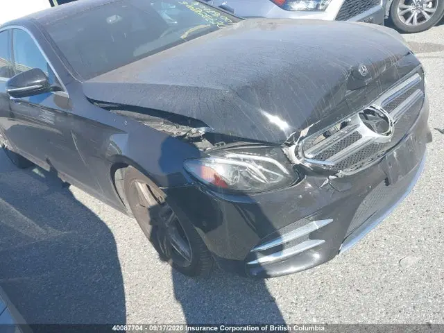 WDDZF4KB9JA395986 — 2018 Mercedes-Benz E 300 4MATIC, Передняя часть (Front), фото до ремонта