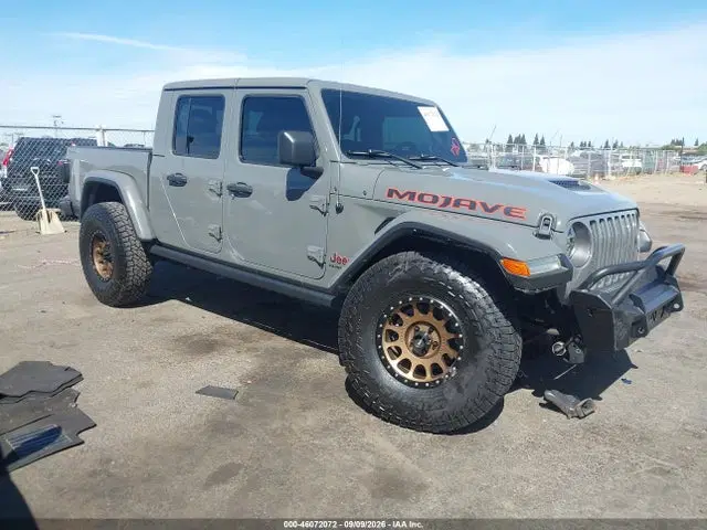 1C6JJTEG3LL204147 — 2020 Jeep Gladiator Mojave 4X4, Передняя часть (Front End), фото до ремонта