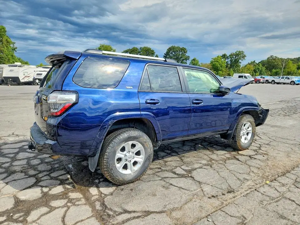 2023 TOYOTA 4RUNNER VIN JTEEU5JR9P5295578 фото 3
