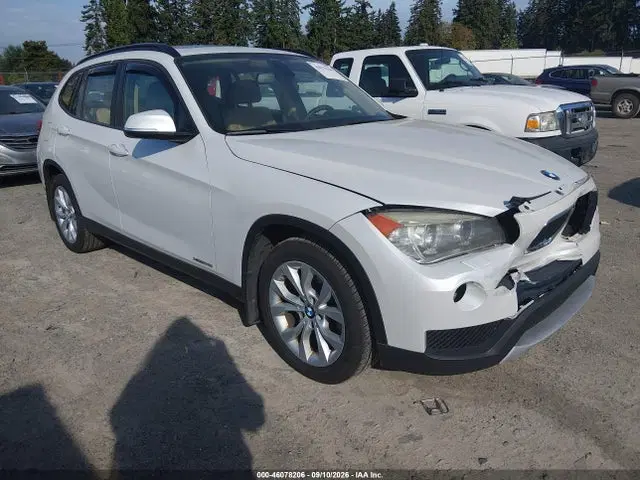 WBAVL1C51EVR92716 — 2014 BMW X1 XDRIVE28I, Передняя часть (Front End), фото до ремонта