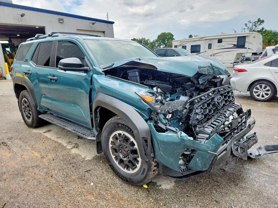 2026 TOYOTA 4RUNNER VIN JTEVB5BR7T5040331 фото 4