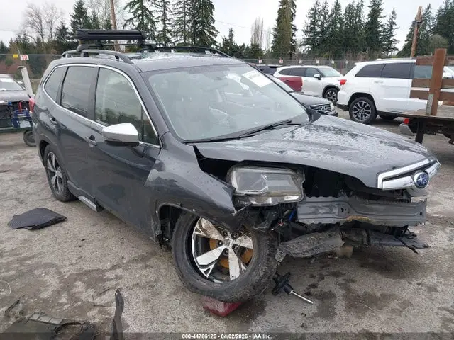 JF2SKAXC9LH587198 — 2020 Subaru Forester Touring, Передняя часть (Front End), фото до ремонта