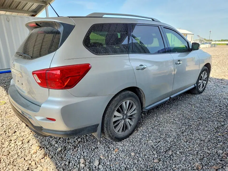 2017 NISSAN PATHFINDER VIN 5N1DR2MN9HC672881 фото 3