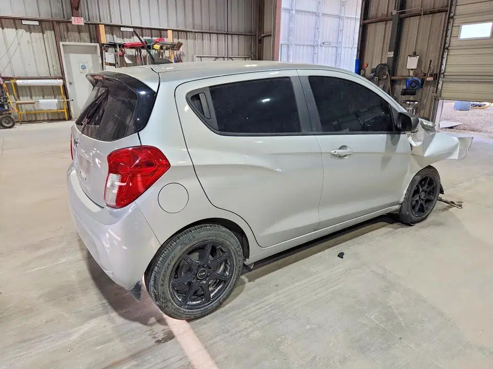 2020 CHEVROLET SPARK VIN KL8CA6SA4LC478906 фото 3