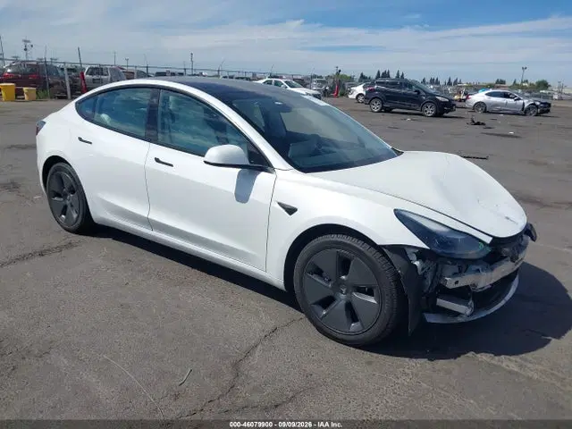 5YJ3E1EB9NF124470 — 2022 Tesla Model 3 Long Range Dual Motor ALL-Wheel Drive, Передняя часть (Front End), фото до ремонта
