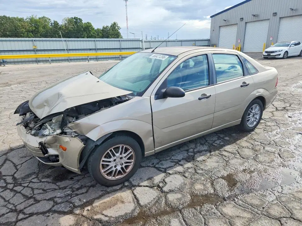 1FAFP34N67W324015 — 2007 Ford Focus, Передняя часть (Front End), фото до ремонта