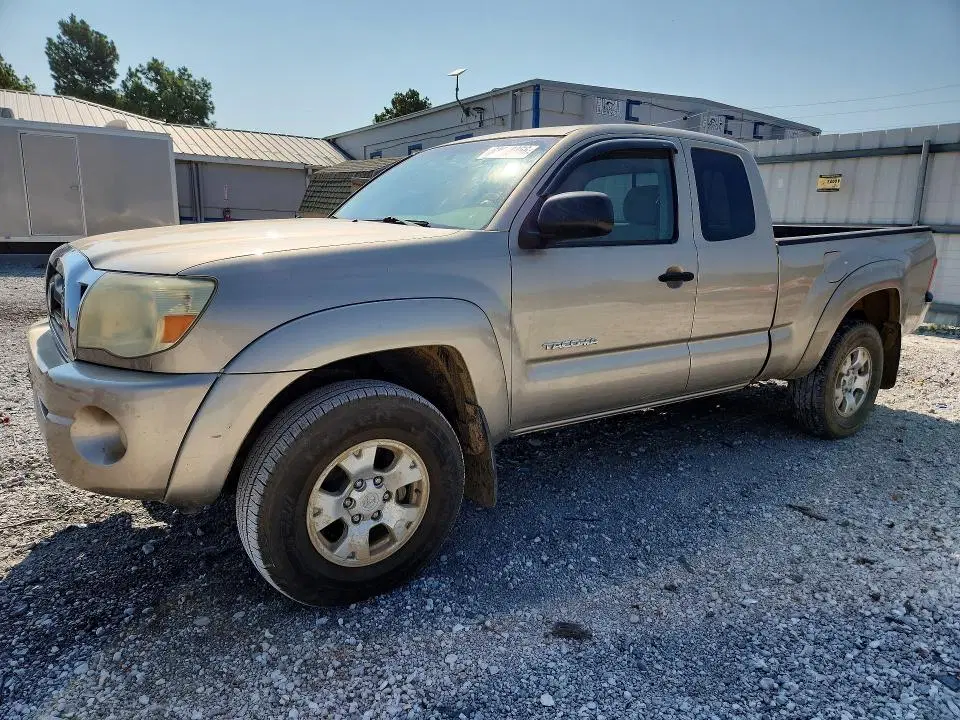 5TEUU42N55Z081316 — 2005 Toyota Tacoma, Передняя часть (Front End), фото до ремонта