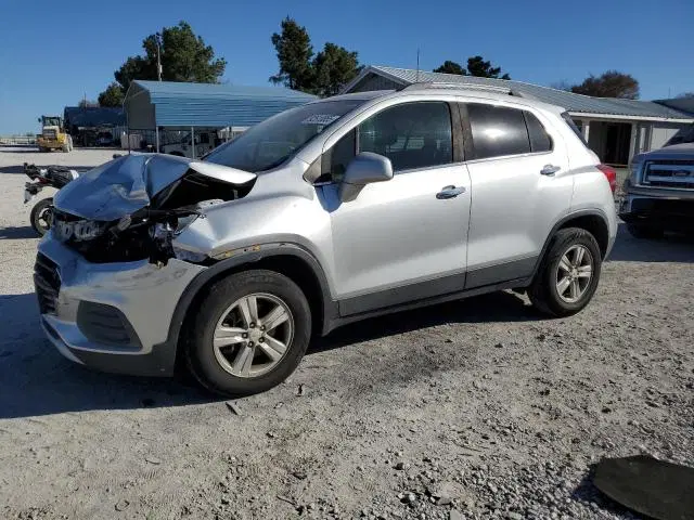KL7CJPSB1HB106469 — 2017 Chevrolet TRAX, Front end (Front End), before-repair photos