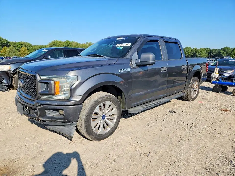 1FTEW1CP8JKD16660 — 2018 Ford F150, Мелкие вмятины and царапины (Minor Dent/Scratches), before-repair photos