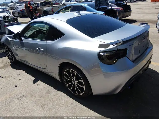2018 Subaru Brz Limited VIN JF1ZCAC15J9602873 фото 3