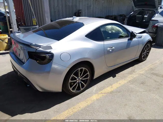 2018 Subaru Brz Limited VIN JF1ZCAC15J9602873 фото 4